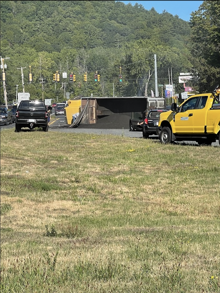 UPDATE Route 2 Westbound Reopened After Dump Truck Rollover - Franklin ...