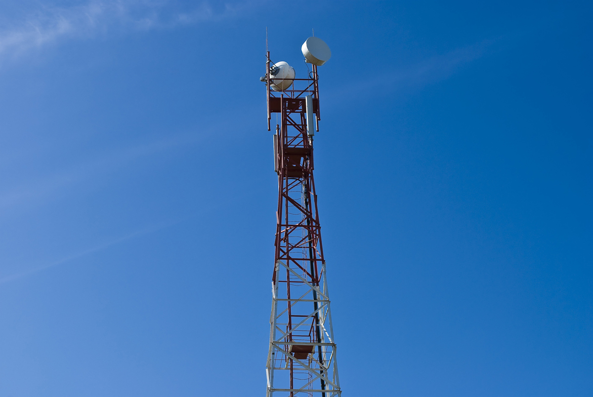 New AT&T pole still wrapped up in ZBA hearing | 98.3 FM WHAI