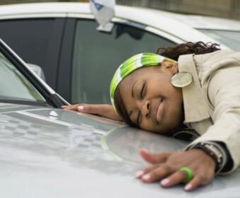 Guide to help you decide whether to buy or lease a new Honda